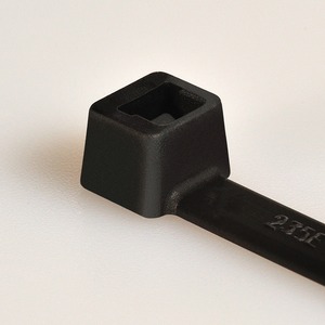 Kabelbinder aus Polyamid innenverzahnt 200x4,6 schwarz 