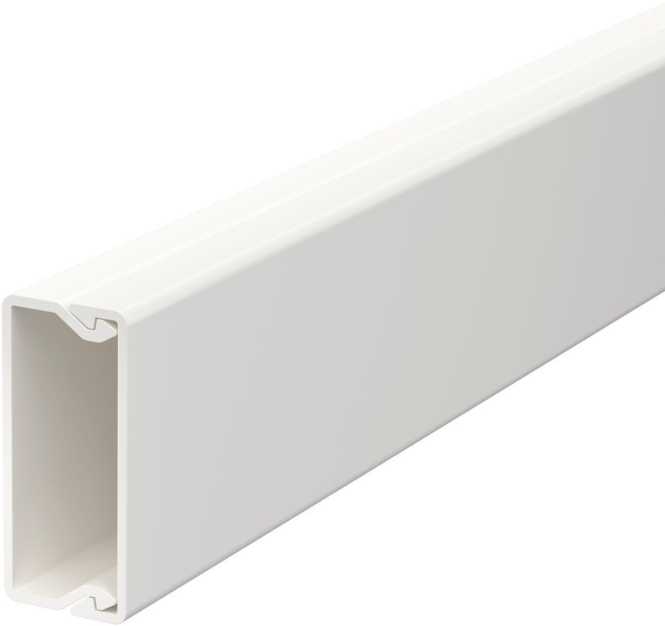 Leitungsführungskanal mit Bodenlochung 15x40 mm reinweiß 