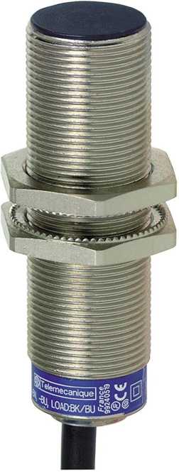 XS6-Indu. Näherungsschalter M18 L62mm Mes. Sn 8mm 24-240V AC/DC 2m Kabel 