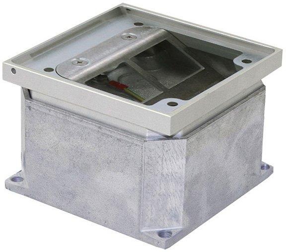 1 Modul 45x45mm nivellierbar +/- 3mm 1x230V/16A 