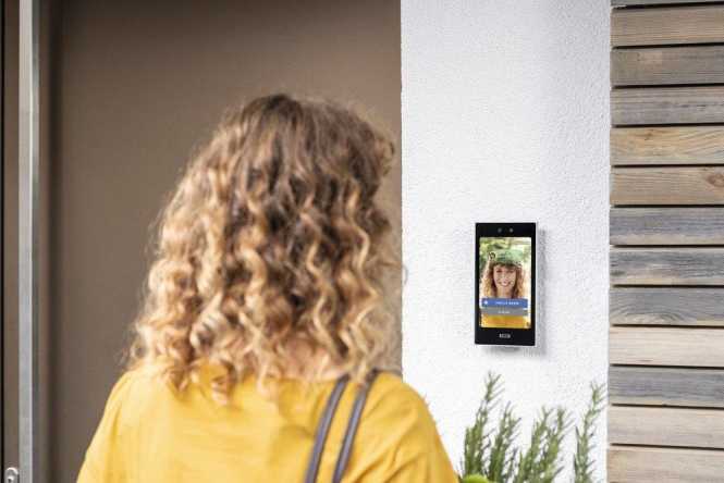 FaceXess Video-Türstation mit Gesichtserkennung 