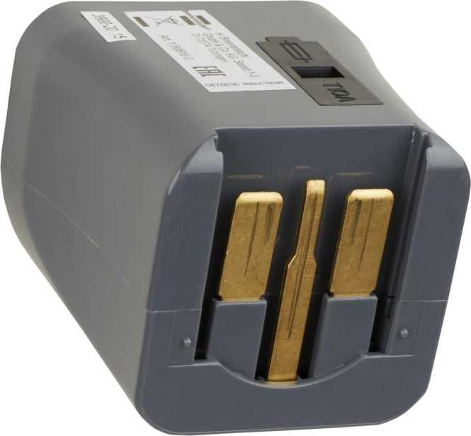 Reise- Steckdosenadapter mit verschiedenen Aufsätzen für mehr als 150 Länder 