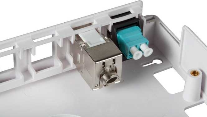 AP Keystone Verteilerbox 6/12 Port Surface Mounted Box 