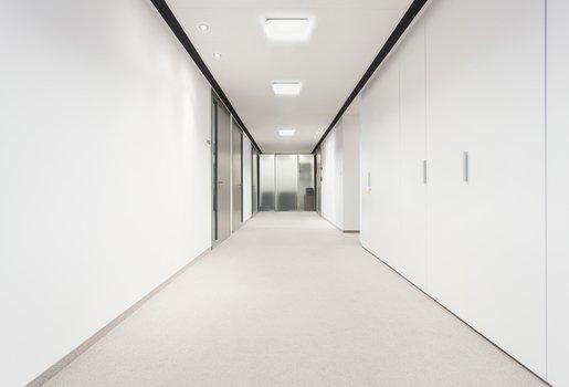 Decken/Wandleuchte MUSO weiß LED 24W 2270lm 3000K 330x330mm IP54 