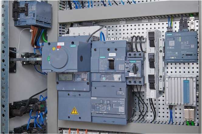 Leistungsschalter 3VA1 IEC 400 Frame 3p In= 400 A Icu= 36 kA - Anlagenschutz 