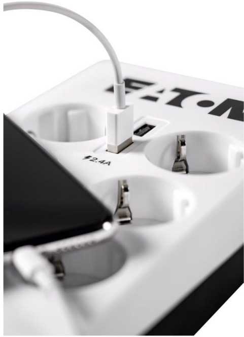 Protection Box 6 DIN 10A Input Schuko Output 6 Schuko 2 USB 