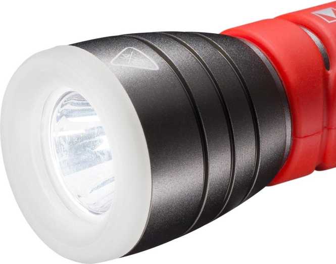 Taschenlampe LED Outdoor Sports Flashlight 3AAA 