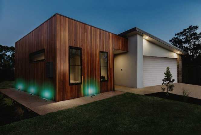 SMART+ Fluter MULTICOLOR 20W WiFi 