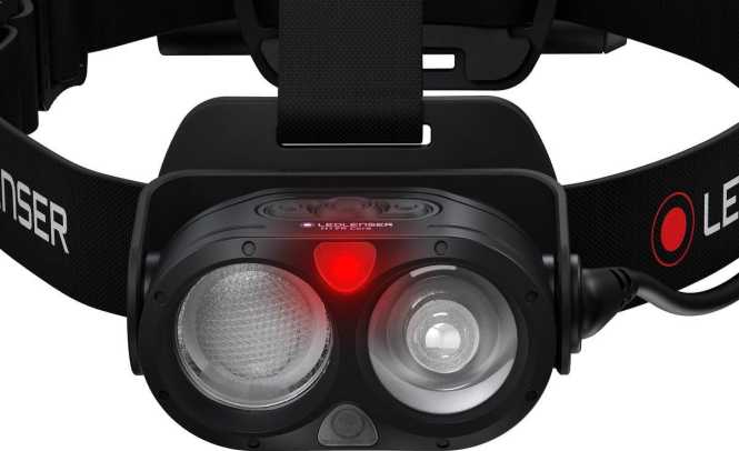 H19R Core LED Stirnlampe 1xAkku max. 3500lm IP68 dimmbar fokusierbar 