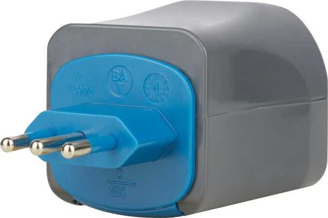 Reise- Steckdosenadapter mit verschiedenen Aufsätzen für mehr als 150 Länder 
