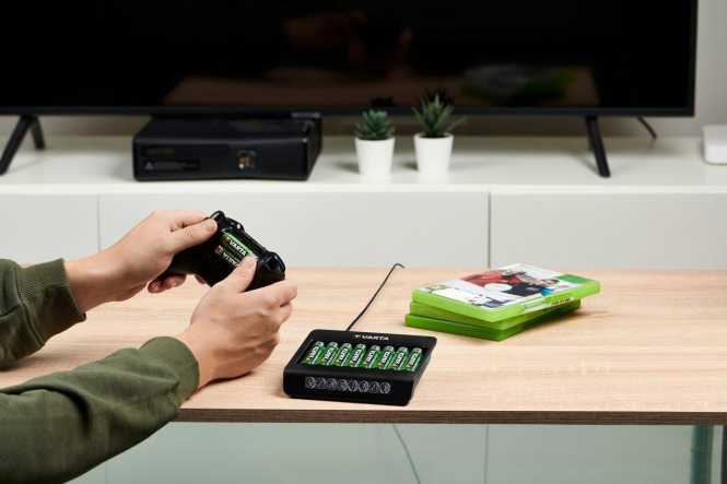 Ladegerät LCD Multi Charger+ 