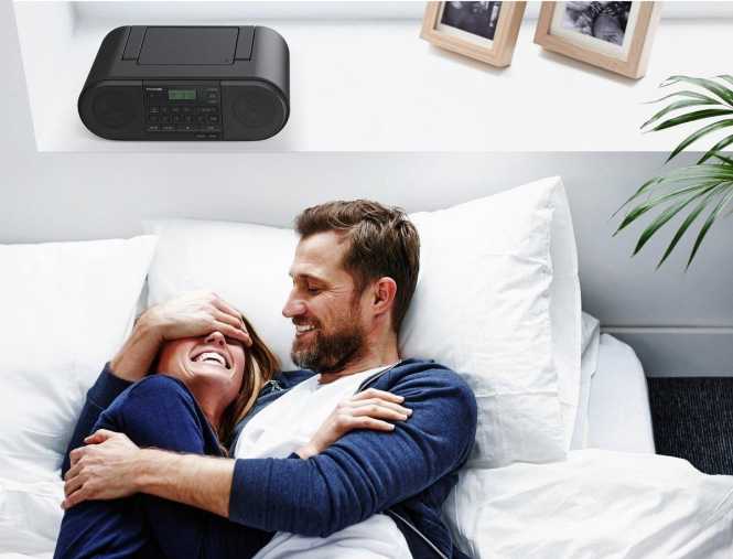 Radio mit CD-Player RX-D550E-K 