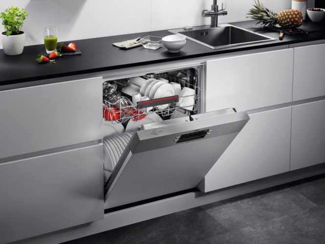 Geschirrspüler integrierbar FEB52620ZM 